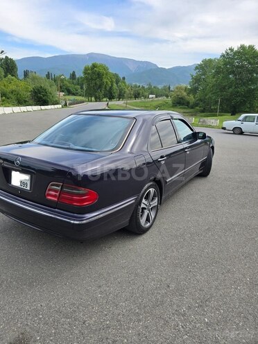 Mercedes E 320 2000, 308,894 km - 3.2 l - İsmayıllı