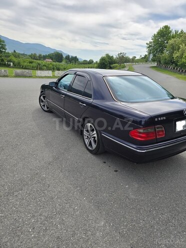 Mercedes E 320 2000, 308,894 km - 3.2 l - İsmayıllı