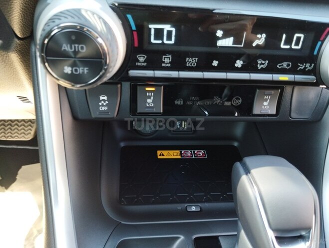 Toyota RAV4 2025, 0 km - 2.5 l - Bakı