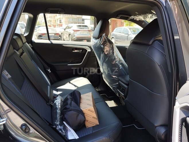 Toyota RAV4 2025, 0 km - 2.5 l - Bakı