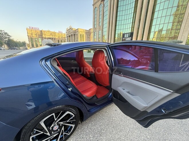 Hyundai Elantra 2019, 124,402 km - 2.0 л - Bakı