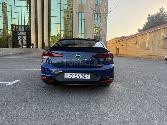 Hyundai Elantra 2019, 124,402 km - 2.0 л - Bakı