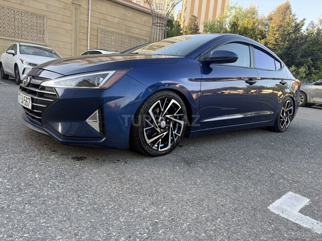 Hyundai Elantra 2019, 124,402 km - 2.0 л - Bakı