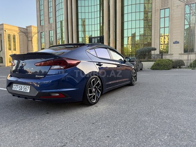 Hyundai Elantra 2019, 124,402 km - 2.0 л - Bakı