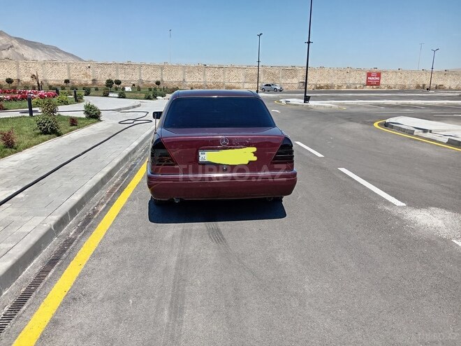 Mercedes C 200 1995, 127,756 km - 2.0 l - Bakı