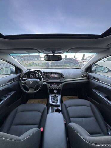 Hyundai Elantra 2018, 76,000 km - 2.0 л - Bakı