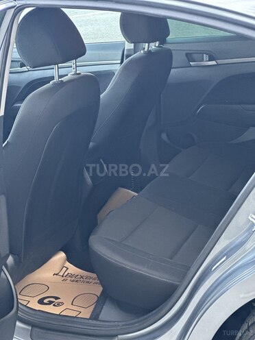 Hyundai Elantra 2018, 76,000 km - 2.0 л - Bakı