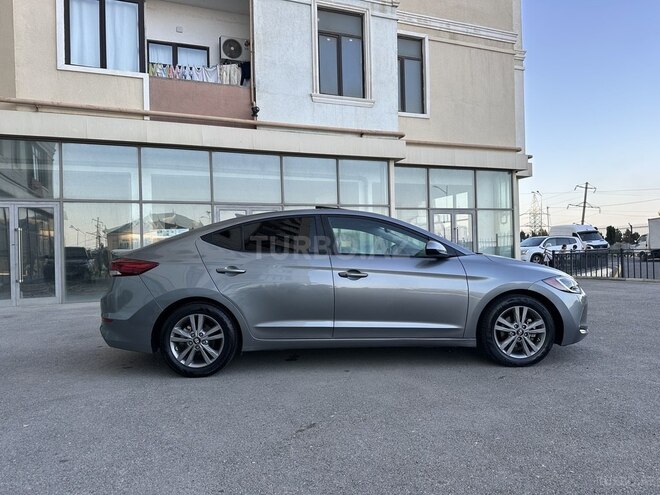 Hyundai Elantra 2018, 76,000 km - 2.0 л - Bakı