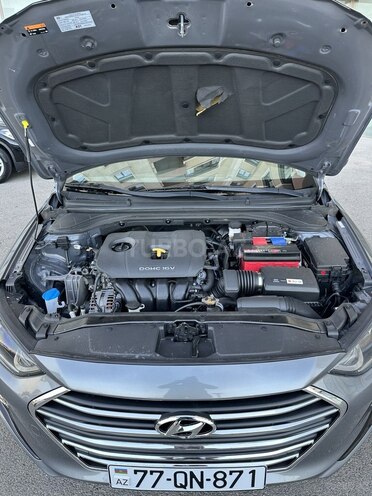 Hyundai Elantra 2018, 76,000 km - 2.0 л - Bakı