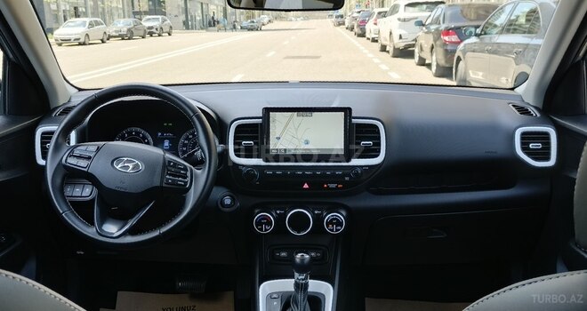 Hyundai Venue 2022, 26,300 km - 1.6 l - Bakı