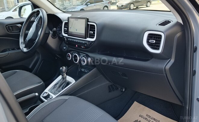 Hyundai Venue 2022, 26,300 km - 1.6 l - Bakı