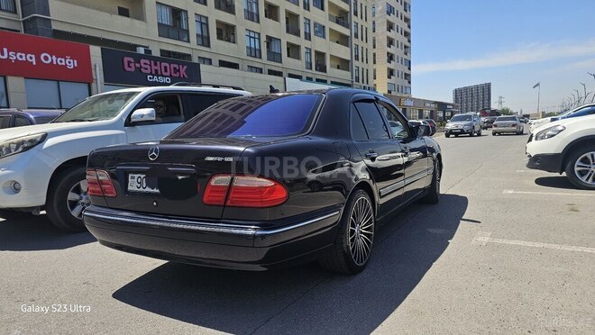 Mercedes E 270 1999, 240,000 km - 2.7 l - Sumqayıt
