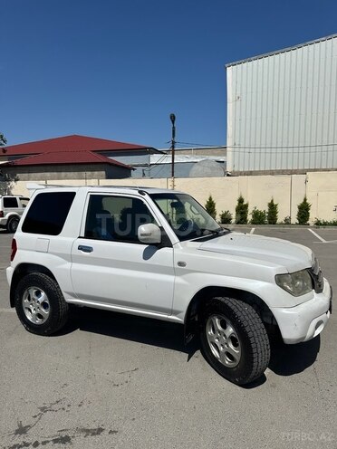 Mitsubishi Pajero io 2003, 200,000 km - 2.0 l - Bakı
