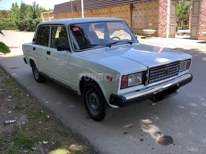 LADA (VAZ) 2107-6