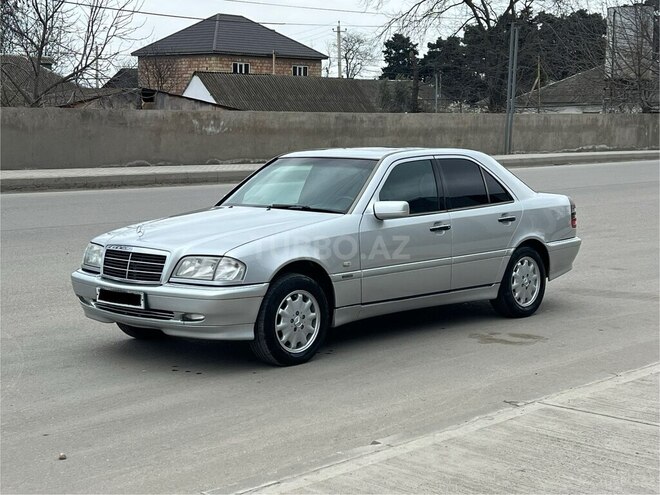 Mercedes C 200 2000, 274,000 km - 2.0 l - Bakı