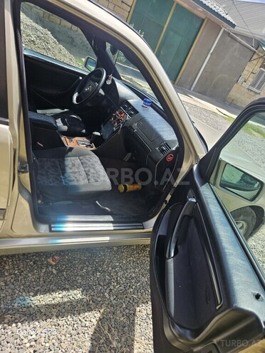 Mercedes C 240 1997, 410,000 km - 2.4 л - Yevlax