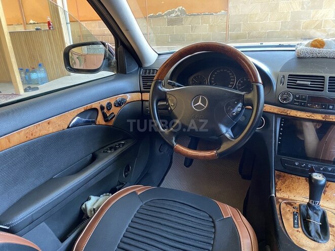 Mercedes E 350 2005, 377,000 km - 3.5 l - Ağstafa