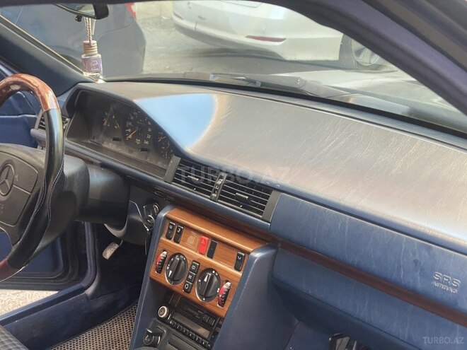 Mercedes E 220 1995, 460,700 km - 2.2 l - Bakı