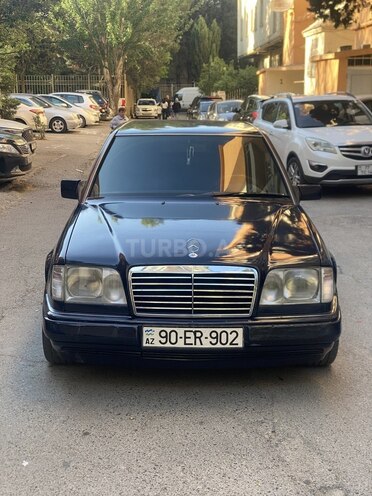 Mercedes E 220 1995, 460,700 km - 2.2 l - Bakı
