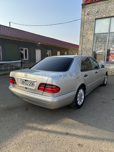 Mercedes E 200 1996, 364,000 km - 2.0 л - Masallı