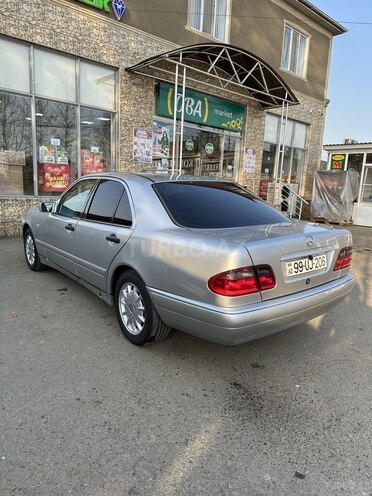Mercedes E 200 1996, 364,000 km - 2.0 л - Masallı