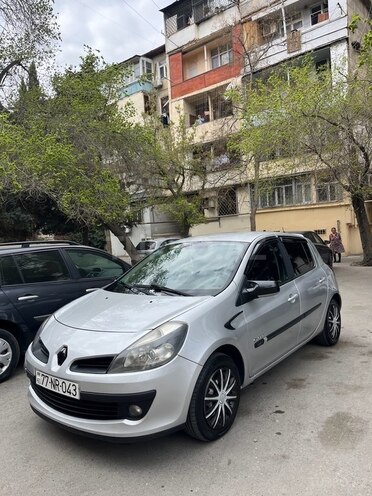 Renault Clio 2006, 300,000 km - 1.5 l - Bakı