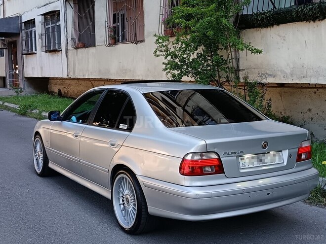 BMW 530 2001, 258,000 km - 3.0 л - Bakı