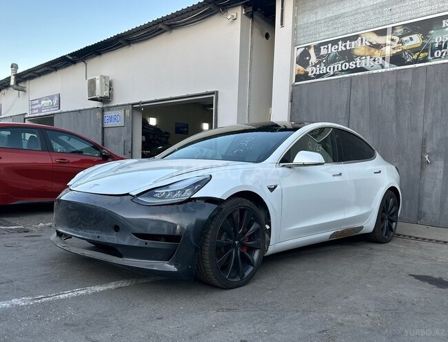 Tesla Model 3 2020, 36,870 km - 0.0 l - Bakı