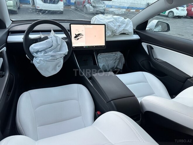 Tesla Model 3 2020, 36,870 km - 0.0 l - Bakı