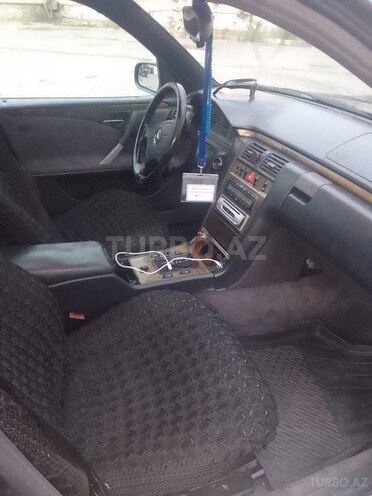 Mercedes E 290 1996, 307,396 km - 2.9 l - Bakı