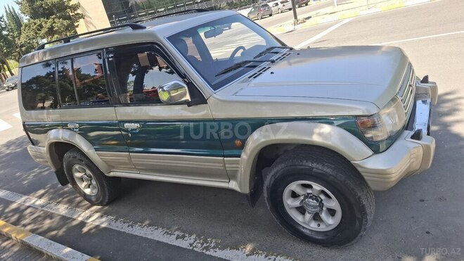 Mitsubishi Pajero 1992, 145,000 km - 2.5 л - Bakı