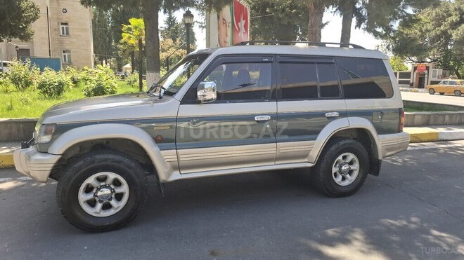 Mitsubishi Pajero 1992, 145,000 km - 2.5 л - Bakı