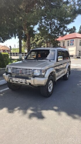 Mitsubishi Pajero 1992, 145,000 km - 2.5 л - Bakı