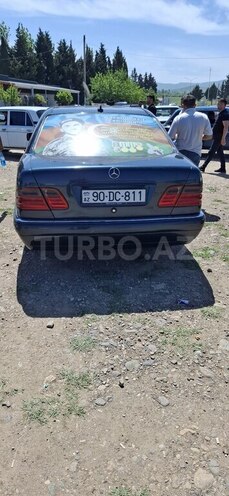 Mercedes E 230 1996, 450,000 km - 2.3 l - Ağstafa