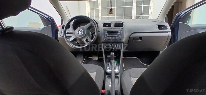 Volkswagen Polo 2015, 193,000 km - 1.6 l - Bakı