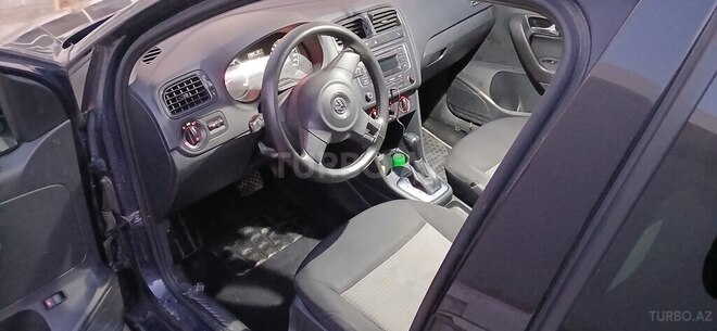 Volkswagen Polo 2015, 193,000 km - 1.6 l - Bakı