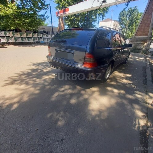 Mercedes C 180 1999, 368,000 km - 1.8 l - Qazax