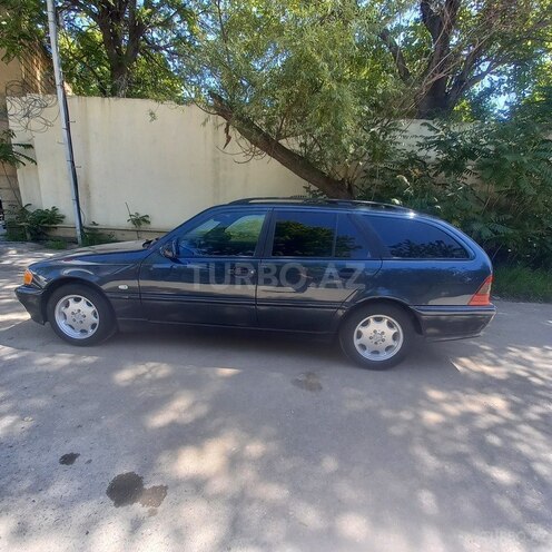 Mercedes C 180 1999, 368,000 km - 1.8 l - Qazax