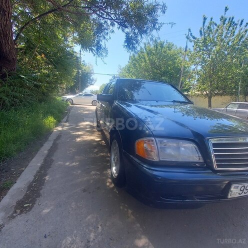 Mercedes C 180 1999, 368,000 km - 1.8 l - Qazax