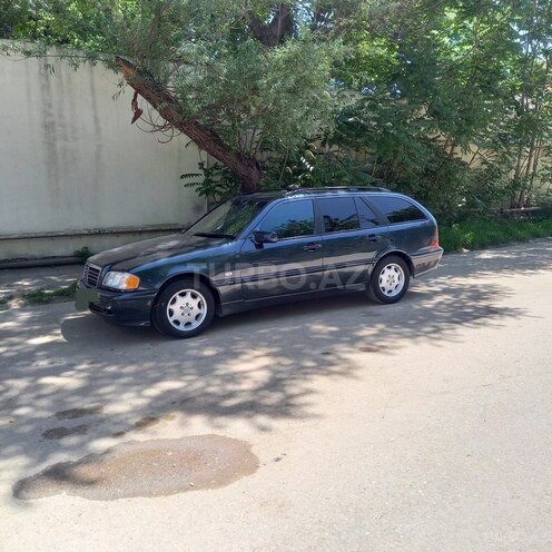 Mercedes C 180 1999, 368,000 km - 1.8 l - Qazax