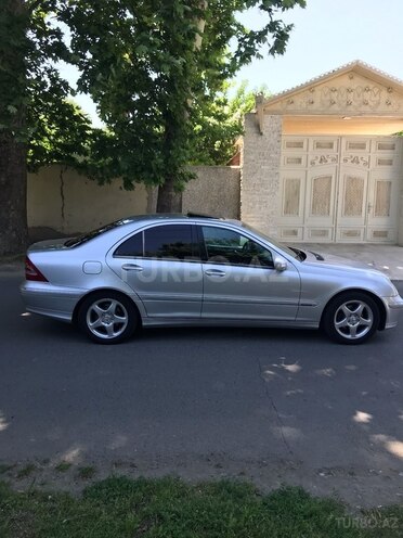 Mercedes C 200 2001, 342,000 km - 2.0 l - Bakı