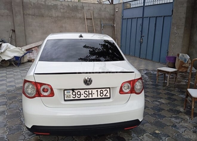 Volkswagen Jetta 2010, 245,600 km - 1.6 l - Bakı