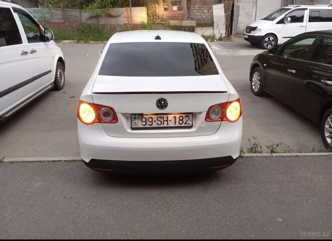 Volkswagen Jetta 2010, 245,600 km - 1.6 l - Bakı
