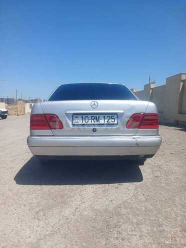 Mercedes E 230 1995, 300,000 km - 2.3 l - Bakı