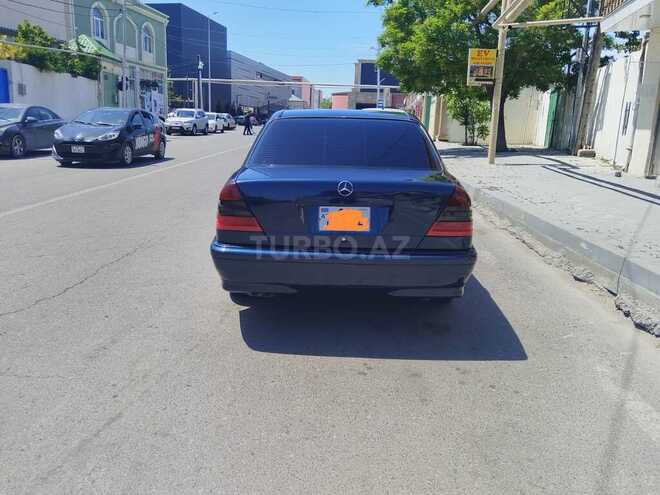 Mercedes C 200 2000, 250,000 km - 2.0 l - Bakı
