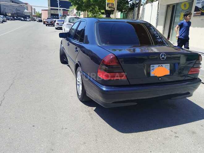Mercedes C 200 2000, 250,000 km - 2.0 l - Bakı