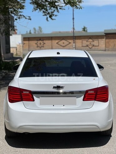 Chevrolet Cruze 2012, 313,000 km - 1.4 l - Quba