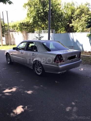 Mercedes C 240 1999, 390,000 km - 2.4 l - Mingəçevir