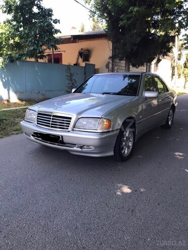 Mercedes C 240 1999, 390,000 km - 2.4 l - Mingəçevir