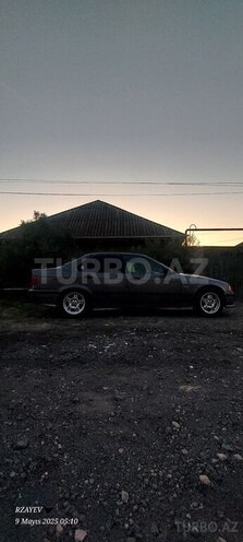 BMW 320-15